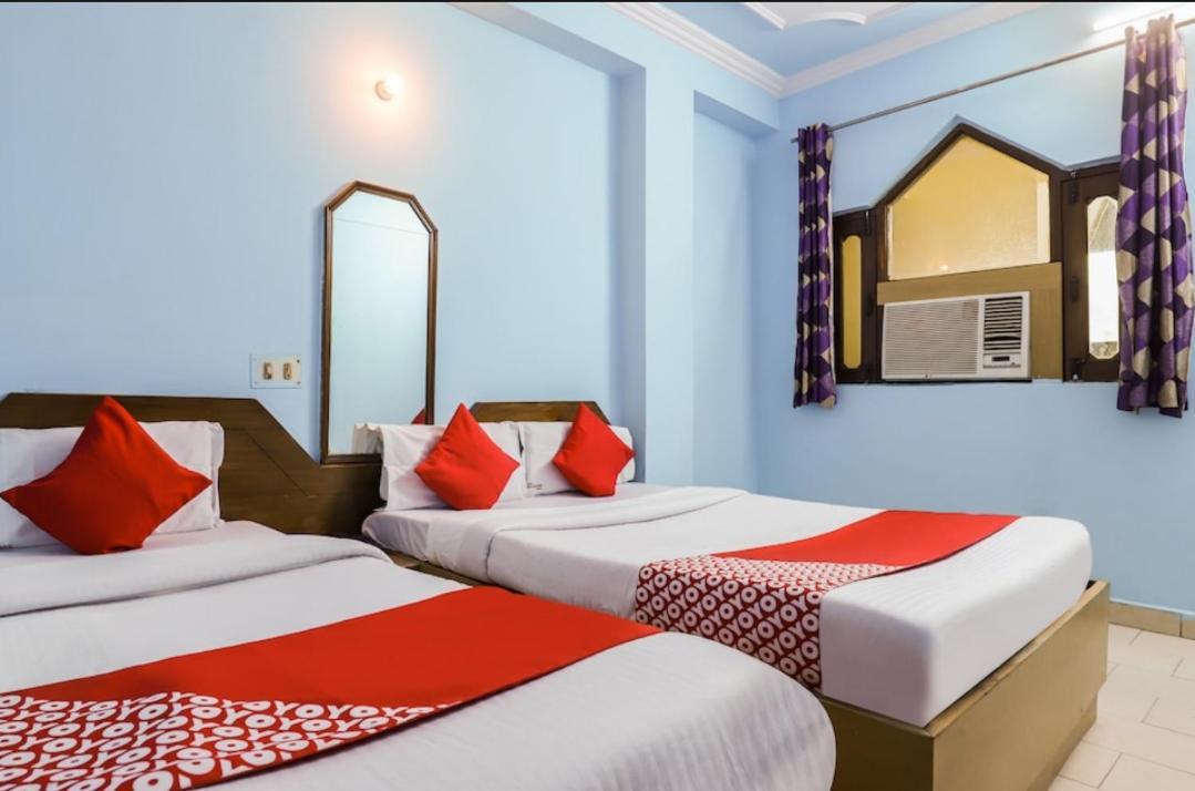 Hotel Raj Hans Dx 新德里 外观 照片
